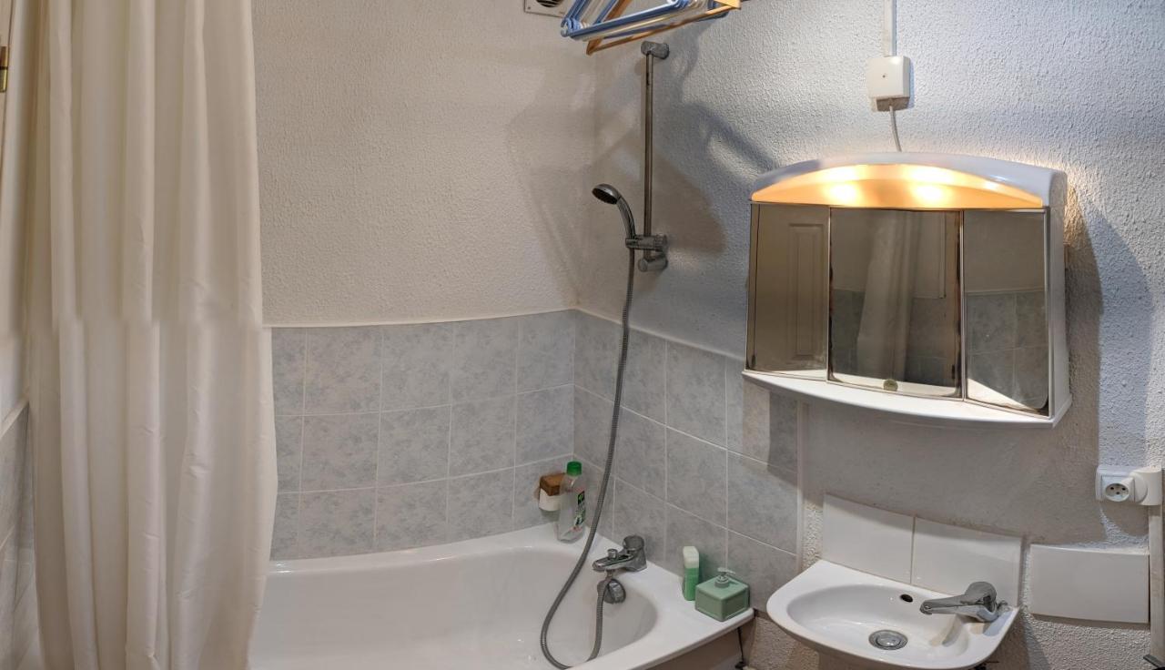 Tiny House 3 Personnes Soeursgrises Centre Historique Coeur De L'herault Capitale D'occitanie Holiday home Beziers