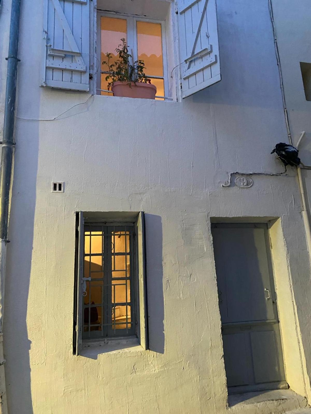 Holiday home Tiny House 1, 2 Ou 3 Personnes Soeursgrises Centre Historique Coeur De L'herault Capitale D'occitanie Beziers