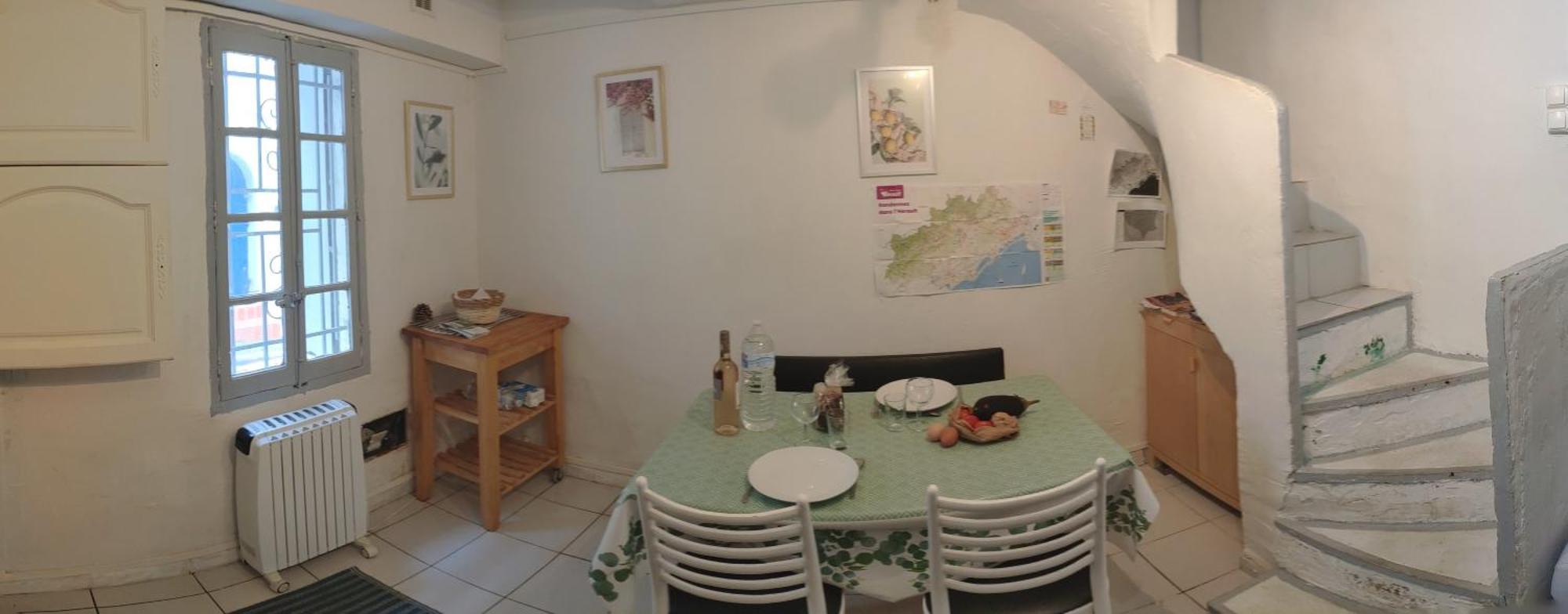 Tiny House 1, 2 Ou 3 Personnes Soeursgrises Centre Historique Coeur De L'herault Capitale D'occitanie Holiday home Beziers